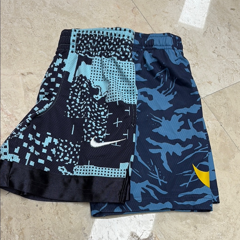 Nike Shorts Bundle size XS / 5-6 yrs